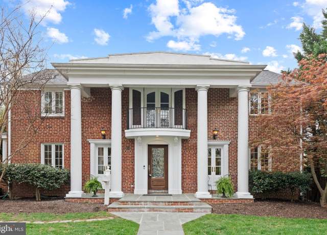 Property at 506 Ivy Cir, Alexandria, VA 22302, 4 beds, 3.5 baths