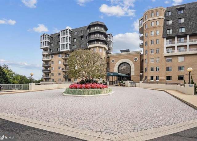 Property at 1250 S Washington St S #207, Alexandria, VA 22314, 1 bed, 1.5 baths