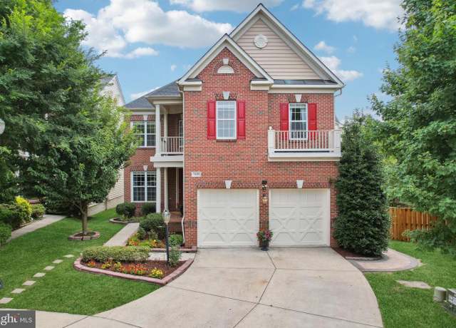Property at 2458 Cypress Green Ln, Oak Hill, VA 20171, 5 beds, 4.5 baths