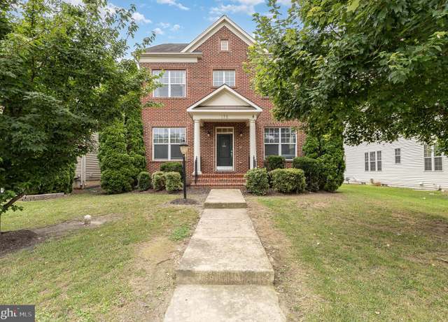 Property at 178 Woodstream Blvd, Stafford, VA 22556, 5 beds, 3.5 baths