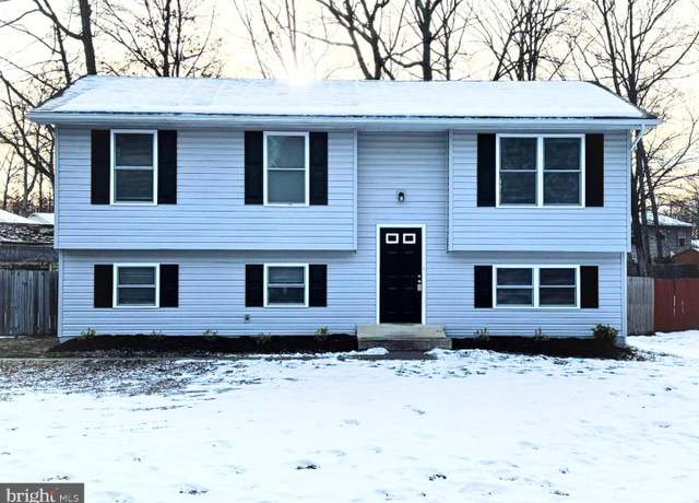 Property at 12725 Bar Oak Dr, Waldorf, MD 20601, 5 beds, 2 baths
