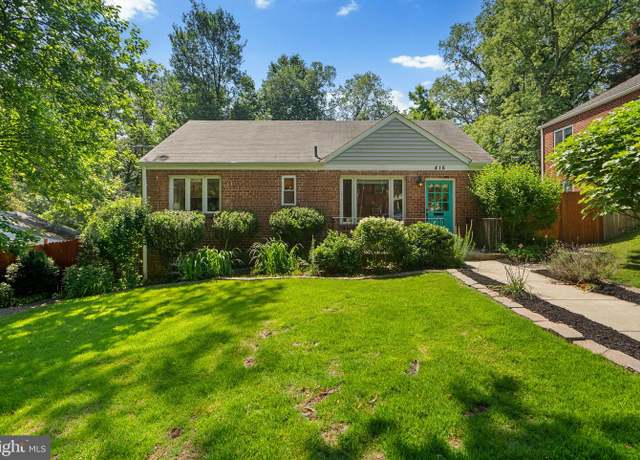 Property at 416 Penwood Rd, Silver Spring, MD 20901, 4 beds, 2 baths