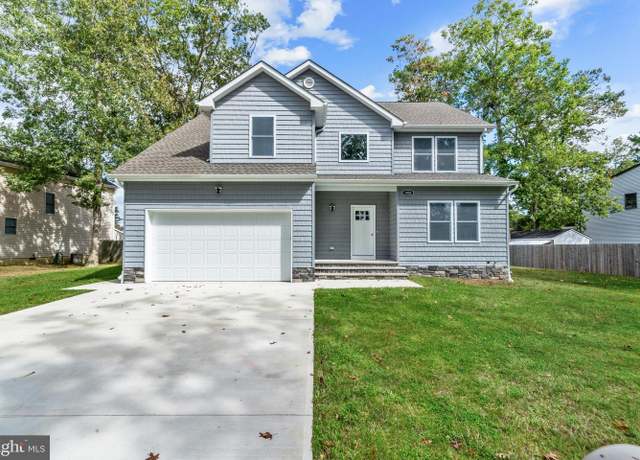 Property at 1406 Circle Dr, Forked River, NJ 08731, 4 beds, 2.5 baths