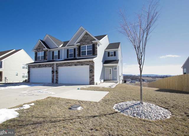 Property at 252 Ida Red Dr, Leesport, PA 19533, 3 beds, 2.5 baths