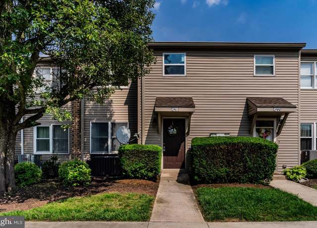 Property at 420 Dogwood Ct, Carlisle, PA 17013, 3 beds, 1.5 baths