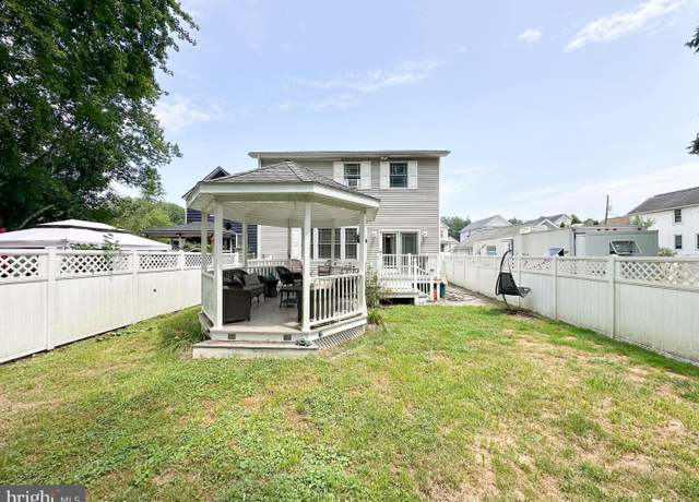 Property at 28 Frederick St, Ashley, PA 18706, 3 beds, 2.5 baths