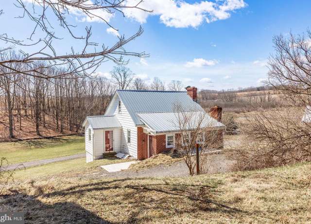 Property at 473 W Bakerville Edie Rd, Somerset, PA 15510, 3 beds, 1 bath