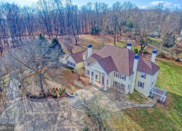 Property at 6830 Clifton Rd, Clifton, VA 20124, 5 beds, 6 baths