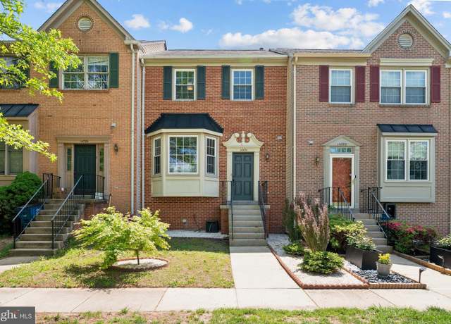 Property at 14724 Flower Hill Dr, Centreville, VA 20120, 3 beds, 3.5 baths