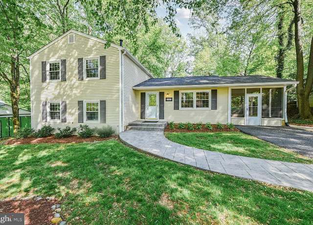 Property at 2241 Senseney Ln, Falls Church, VA 22043, 5 beds, 2.5 baths