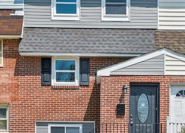 Property at 15 Oakmont Dr, New Castle, DE 19720, 4 beds, 2.5 baths