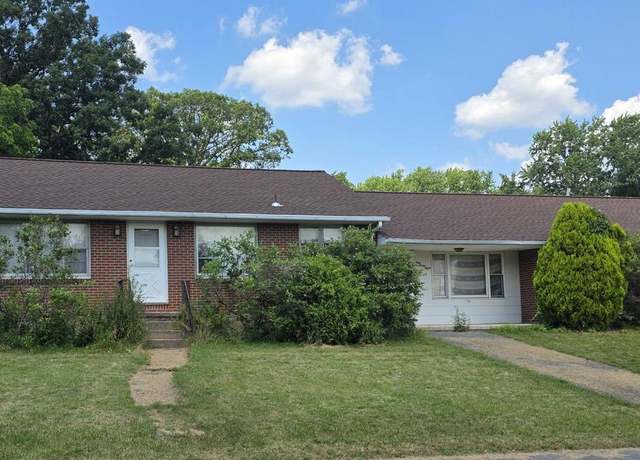 Property at 138 Mount Pleasant St, Frostburg, MD 21532, 2 beds, 1 bath