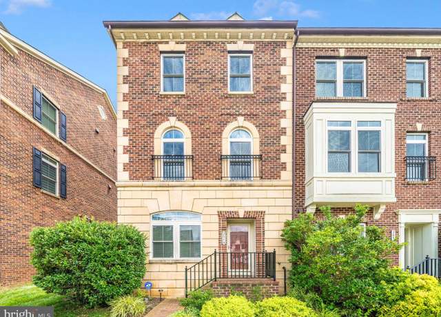 Property at 3644 Worthington Blvd, Frederick, MD 21704, 4 beds, 3.5 baths
