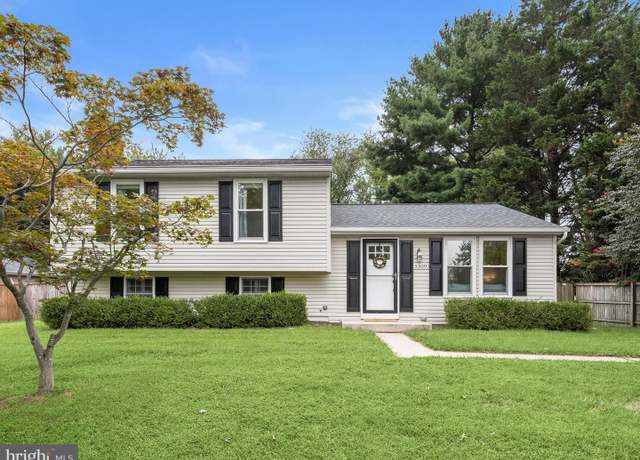 Property at 5509 Fox Tail Ln, Ellicott City, MD 21043, 3 beds, 2.5 baths