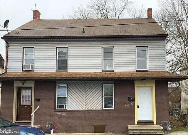 Property at 15 Berner Ave, Hagerstown, MD 21740, 3 beds, 1 bath