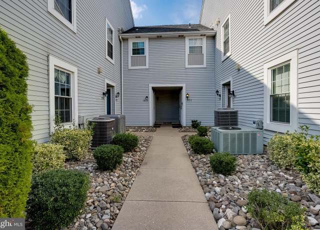 Property at 993-B Scotswood Ct, Mount Laurel, NJ 08054, 2 beds, 2 baths