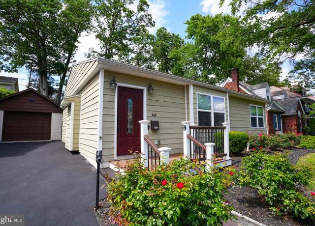 Property at 569 Lafayette Ave, Palmerton, PA 18071, 2 beds, 1.5 baths