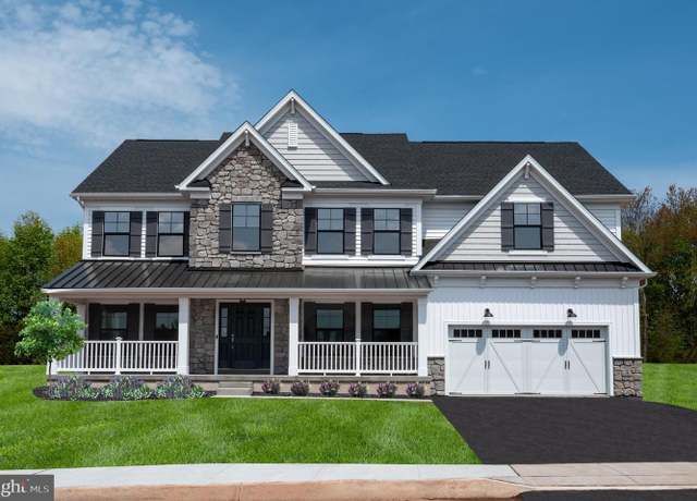 Property at 102 Ferry Ln, Phoenixville, PA 19460, 4 beds, 2.5 baths