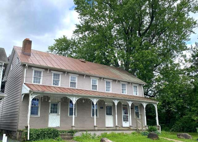 Property at 7097 Union Deposit Rd, Hummelstown, PA 17036, 4 beds, 3.5 baths