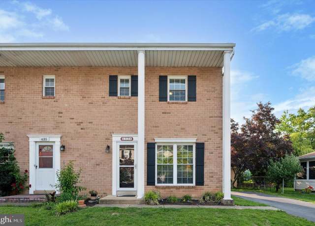 Property at 633 E Wiltshire Dr #81, Wallingford, PA 19086, 3 beds, 2.5 baths