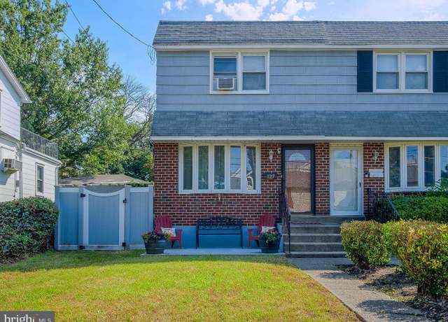 Property at 127 Barker Ave, Sharon Hill, PA 19079, 3 beds, 1.5 baths