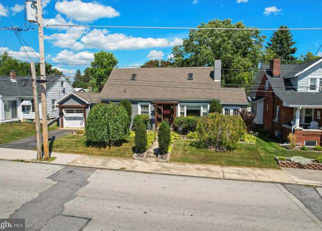 Property at 324 Centennial Ave, Hanover, PA 17331, 3 beds, 2 baths