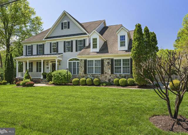 Property at 1912 Corliss Ct, Mclean, VA 22101, 4 beds, 4.5 baths