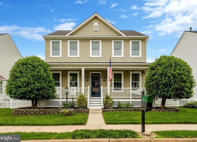 Property at 12435 Iona Sound Dr, Bristow, VA 20136, 4 beds, 3.5 baths