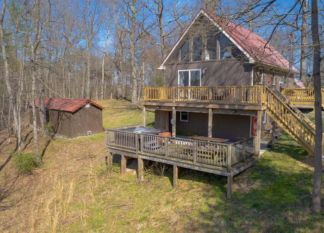 Property at 2039 Crossroad School Rd, Hedgesville, WV 25427, 2 beds, 1 bath