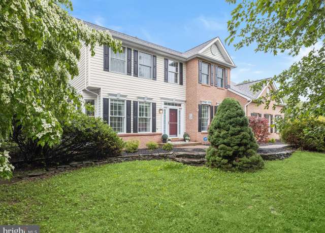Property at 211 Glyndon Meadow Rd, Reisterstown, MD 21136, 5 beds, 3.5 baths