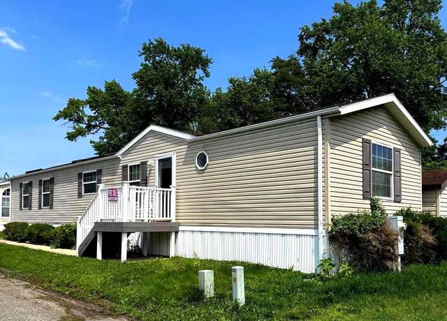 Property at 133 Day Coach Dr, Middle River, MD 21220, 2 beds, 2 baths