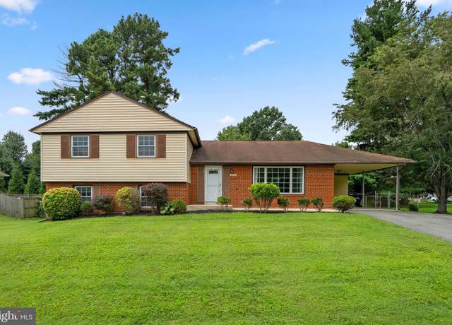 Property at 18724 Bloomfield Rd, Olney, MD 20832, 4 beds, 2.5 baths