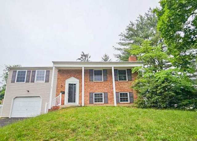 Property at 3 New Coach Ln, Willingboro, NJ 08046, 3 beds, 2 baths
