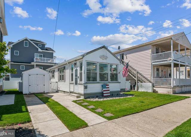 Property at 26 Sunset Pl, Ocean City, NJ 08226, 2 beds, 1.5 baths