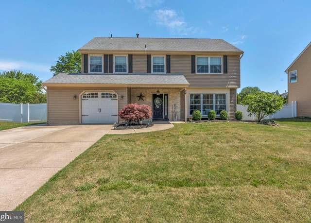 Property at 24 Longwood Dr, Sicklerville, NJ 08081, 3 beds, 2.5 baths