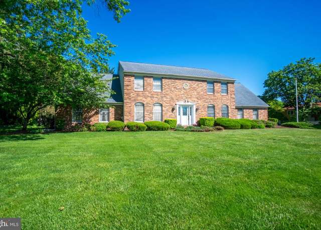 Property at 131 Richardson Rd, Robbinsville, NJ 08691, 4 beds, 3 baths