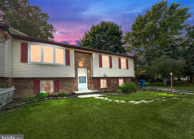 Property at 17 Butternut Ln, Hanover, PA 17331, 3 beds, 1 bath