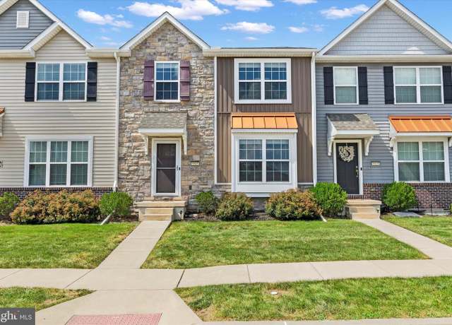Property at 5515 Laurel Valley Ln, Enola, PA 17025, 3 beds, 2.5 baths