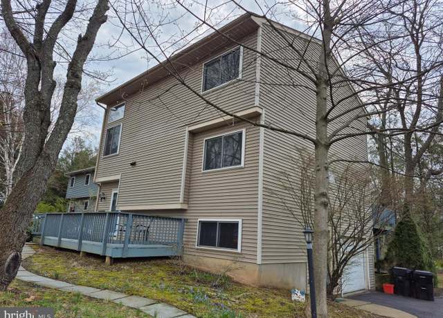 Property at 126 W Lytle Ave, State College, PA 16801, 3 beds, 2.5 baths