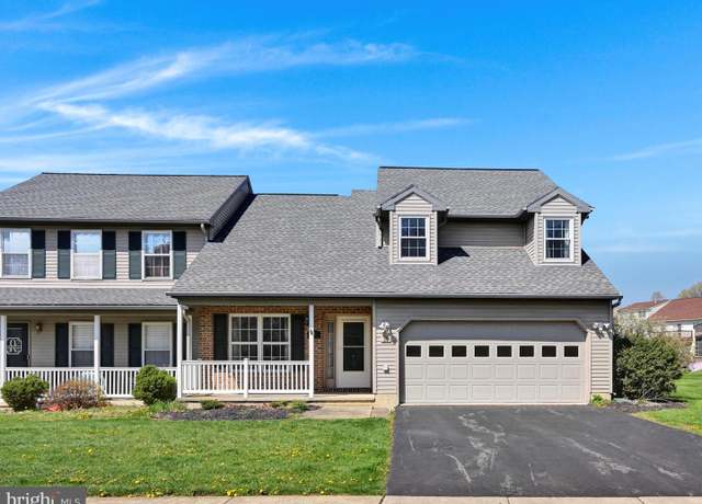 Property at 20 Burr Oak Dr, Millersville, PA 17551, 3 beds, 2.5 baths