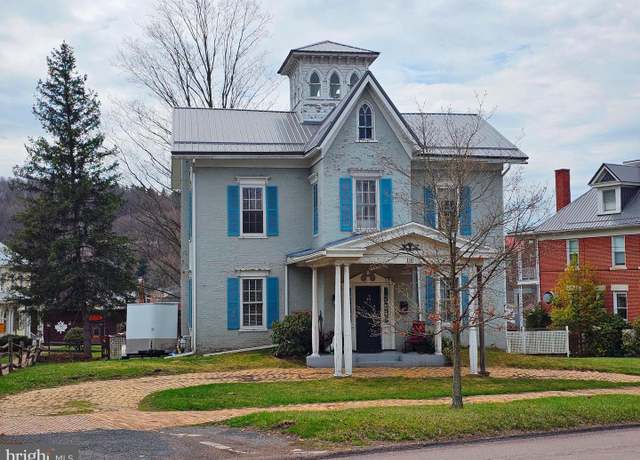 Property at 116 Meyers Ave, Meyersdale, PA 15552, 3 beds, 2.5 baths