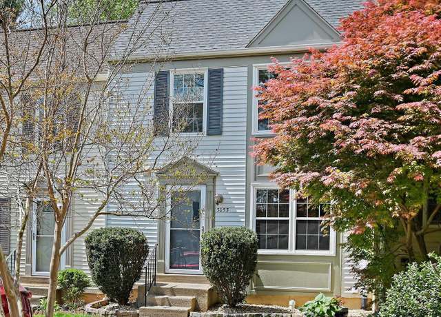 Property at 3053 Braxton Wood Ct, Fairfax, VA 22031, 2 beds, 2.5 baths
