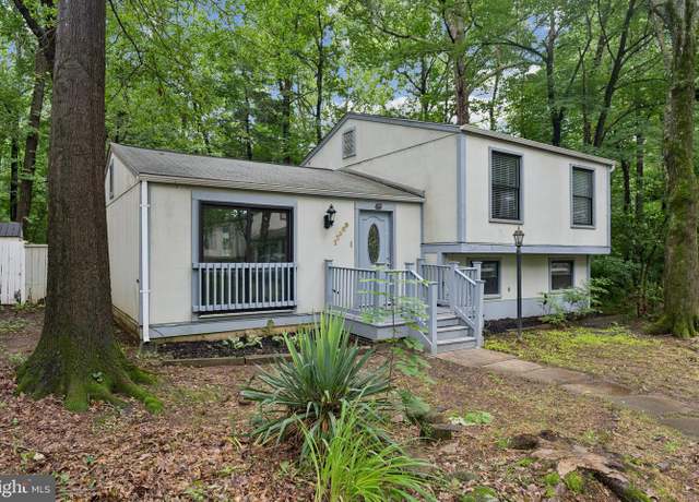 Property at 12309 Tigers Eye Ct, Reston, VA 20191, 4 beds, 2 baths