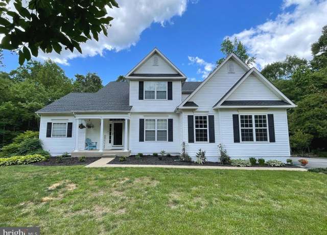 Property at 32 Misty Creek Ln, Fredericksburg, VA 22406, 5 beds, 4 baths