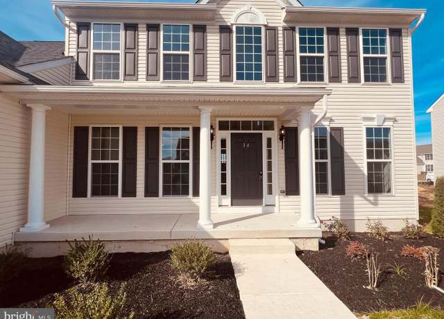 Property at 440 E Constitution Dr, Smyrna, DE 19977, 4 beds, 3 baths