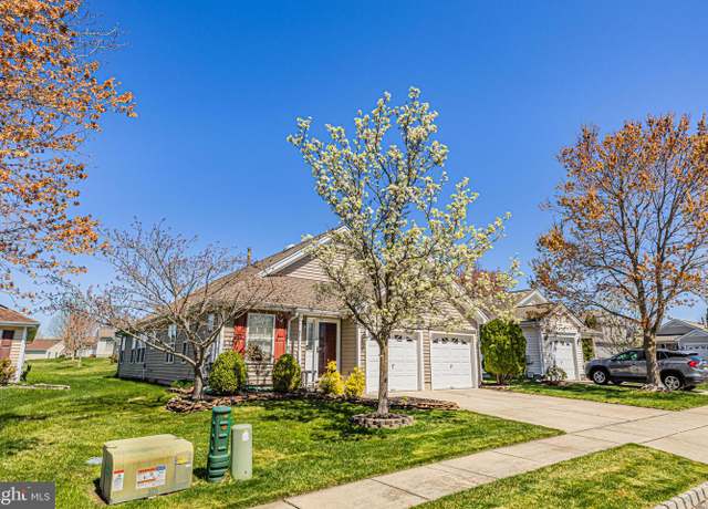 Property at 11 Blossom Ct, Sewell, NJ 08080, 2 beds, 2 baths