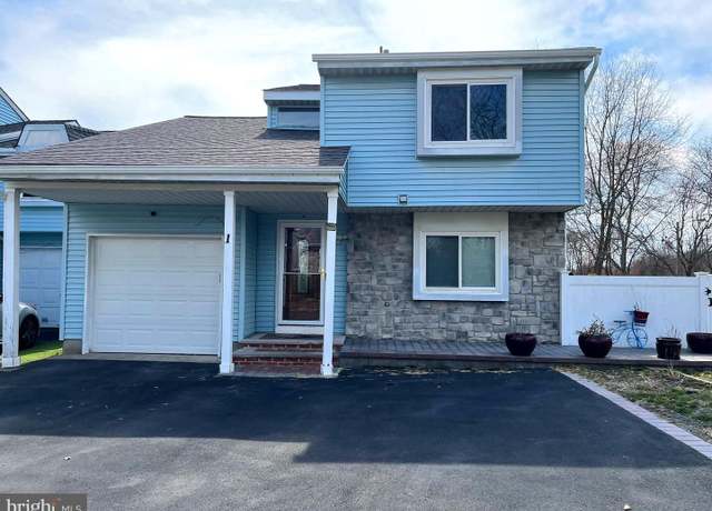 Property at 1 Winchester Dr, Hightstown, NJ 08520, 3 beds, 2.5 baths