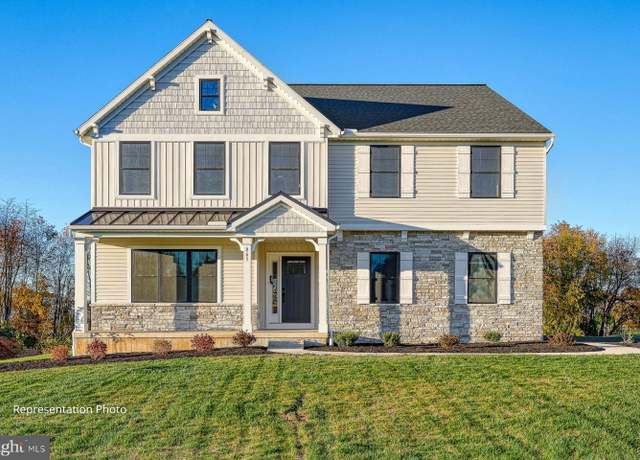 Property at 102 Margot Ct, Harrisburg, PA 17112, 4 beds, 3.5 baths