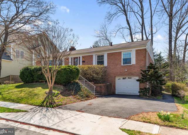 Property at 3858 N Tazewell St, Arlington, VA 22207, 5 beds, 3 baths