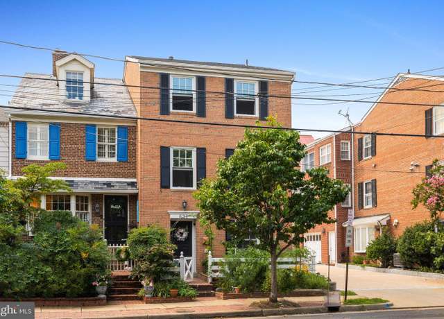 Property at 621 S Saint Asaph St, Alexandria, VA 22314, 4 beds, 2.5 baths